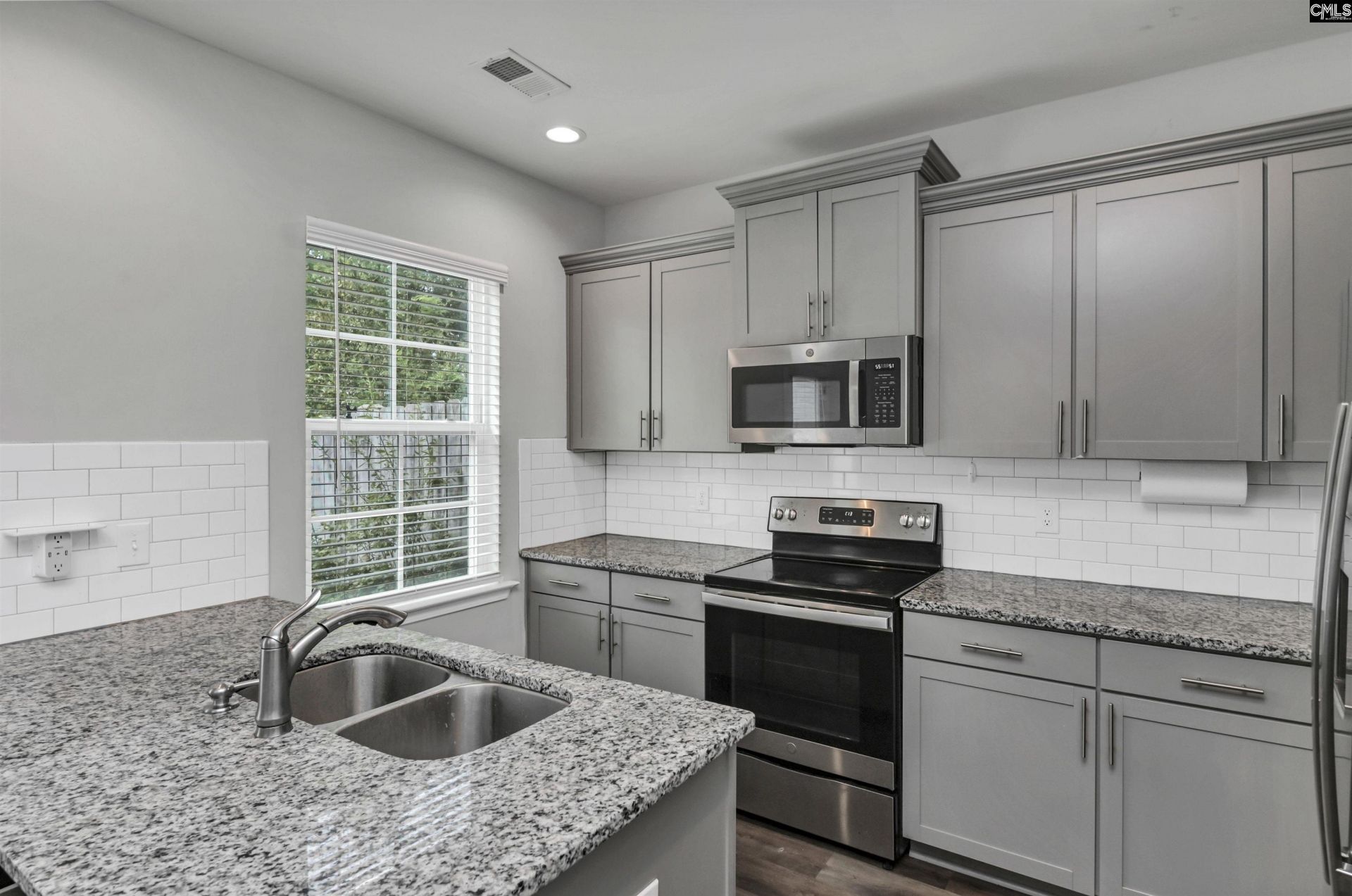 209 Northwood Street Photo 19