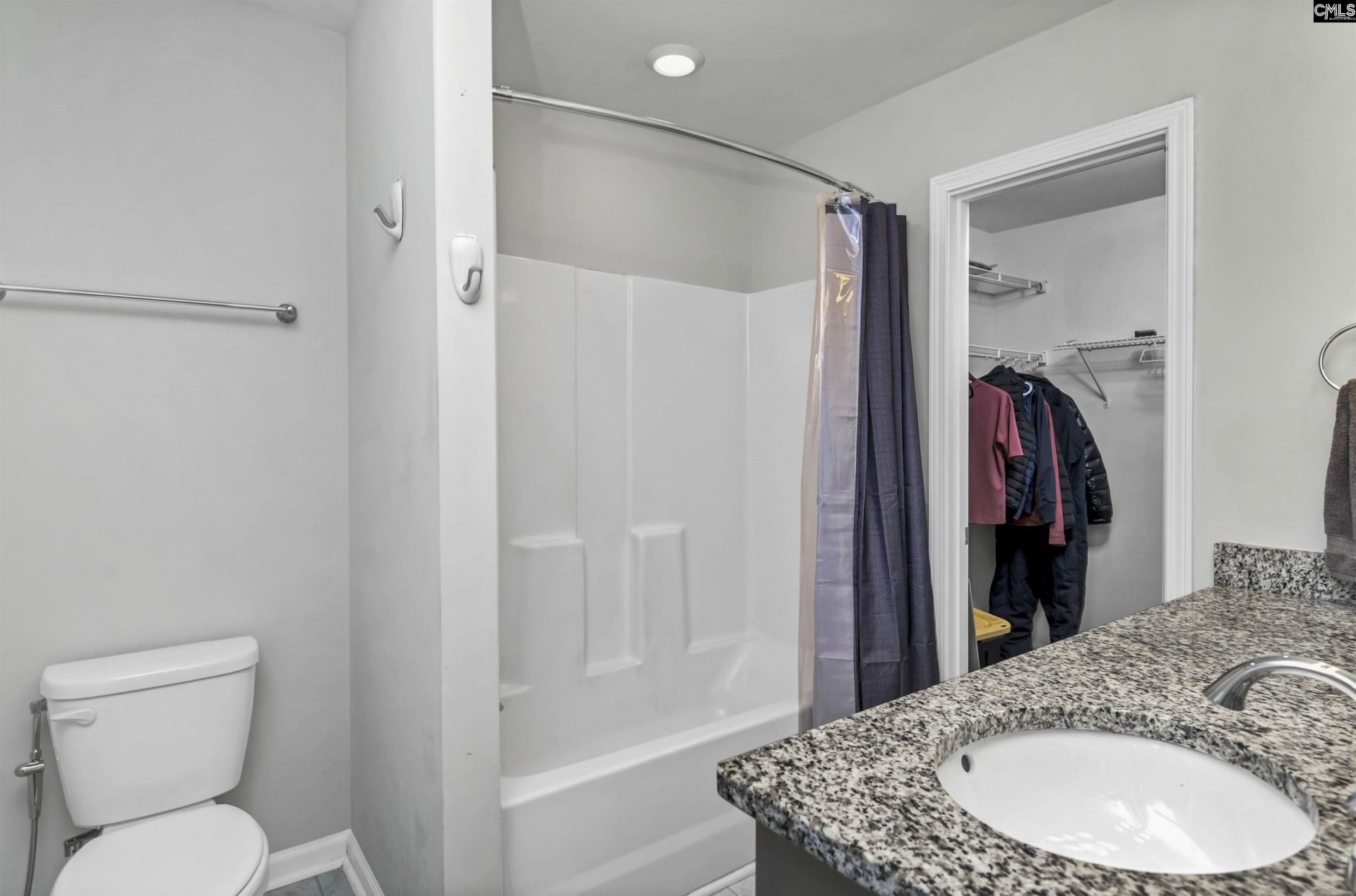 209 Northwood Street Photo 28