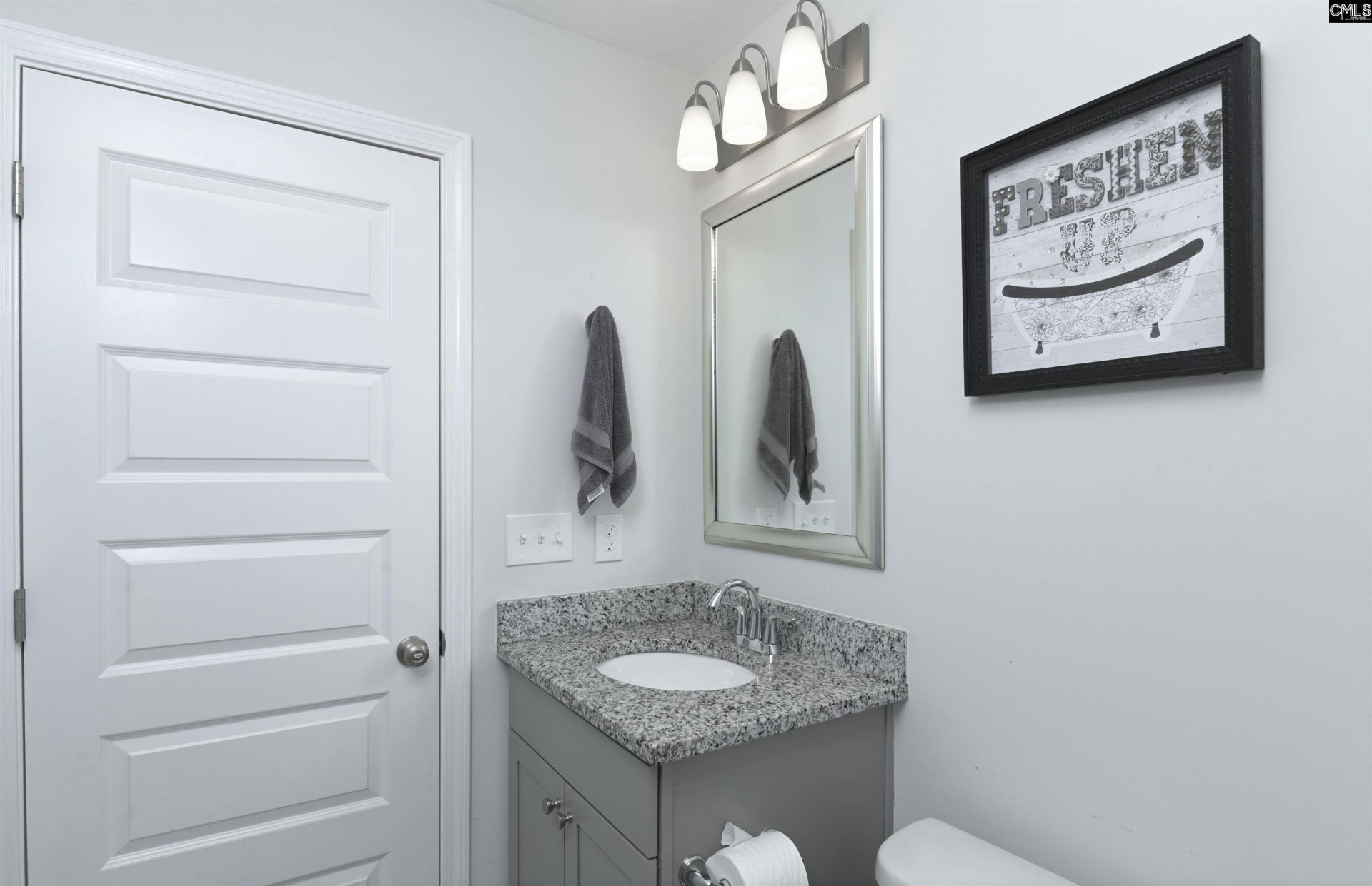 209 Northwood Street Photo 35
