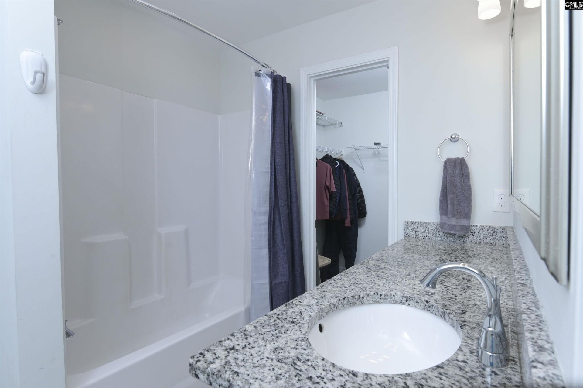 209 Northwood Street Photo 36