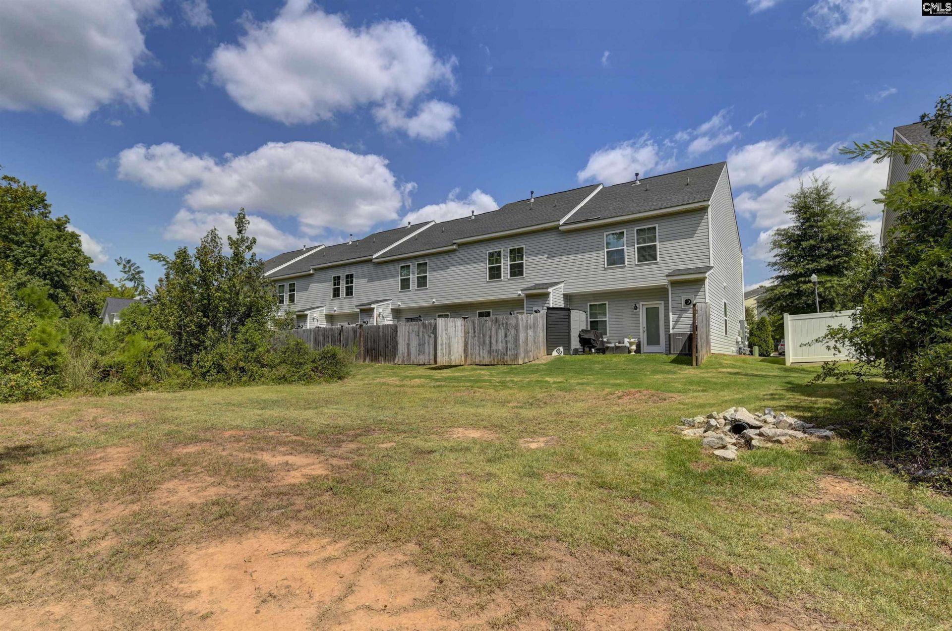 209 Northwood Street Photo 8