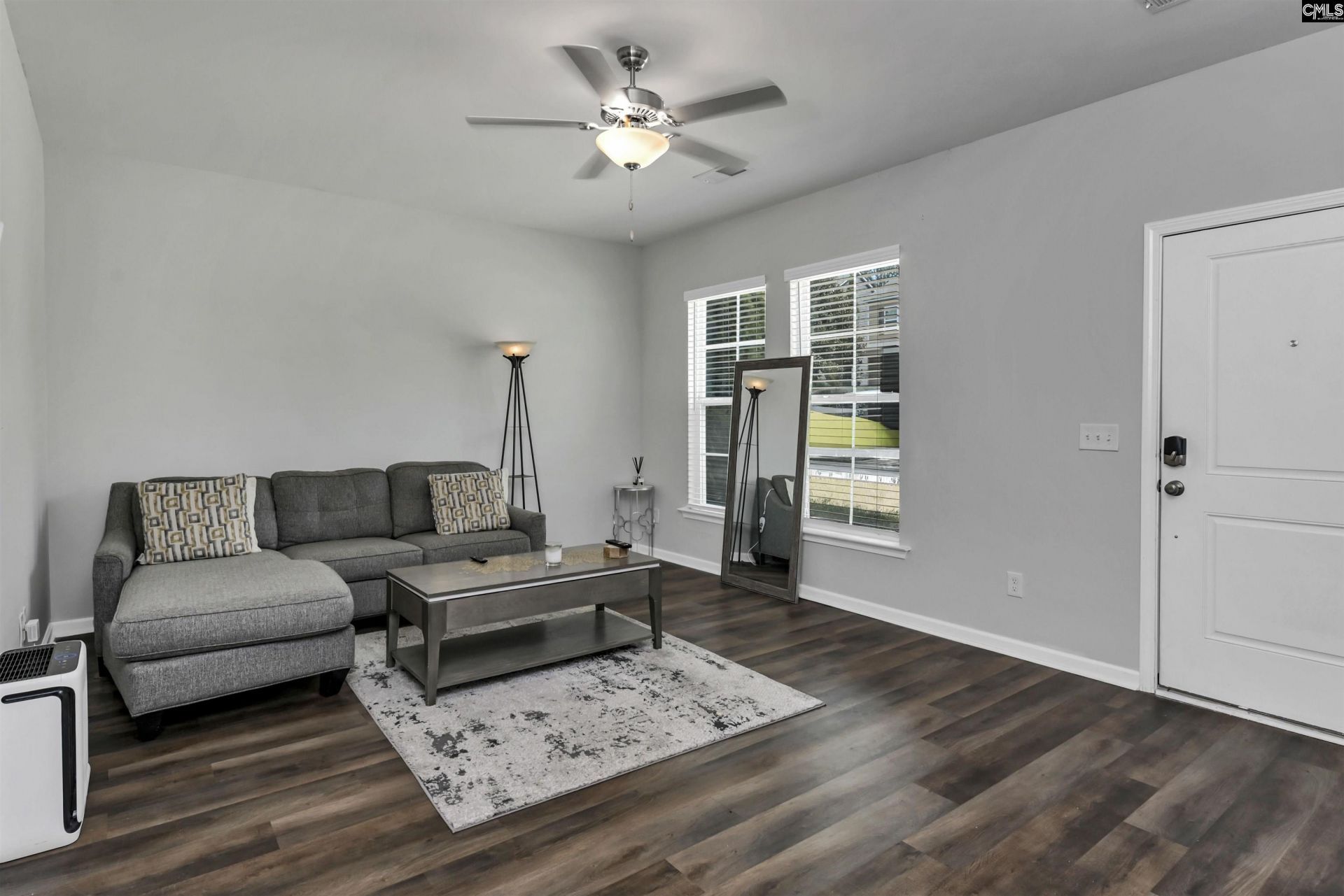 209 Northwood Street Photo 9