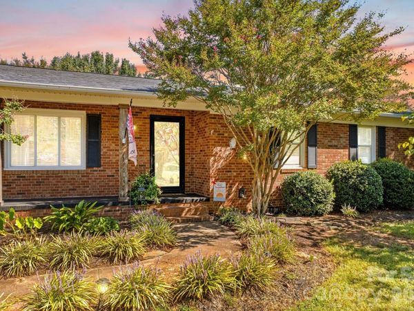 230 E Old Farm Road, Salisbury, NC 28146