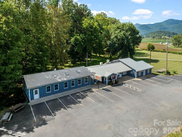 6306 Pigeon Road , Canton, NC 28716
