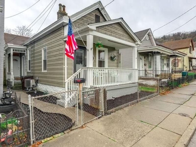 415 W 21st Street, Covington, KY 41014 Photo 2