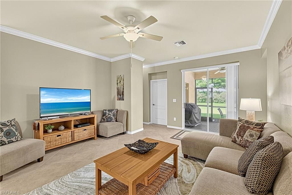 3500 Dandolo Cir, Cape Coral, FL 33909 Photo