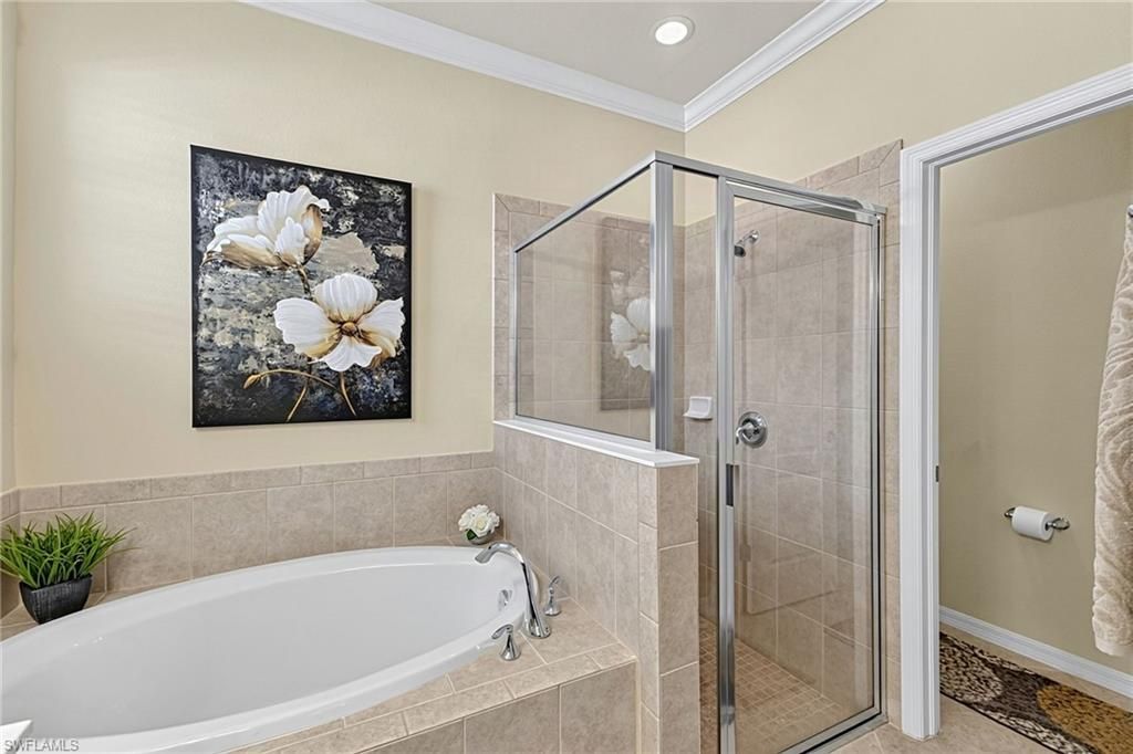 3500 Dandolo Cir, Cape Coral, FL 33909 Photo