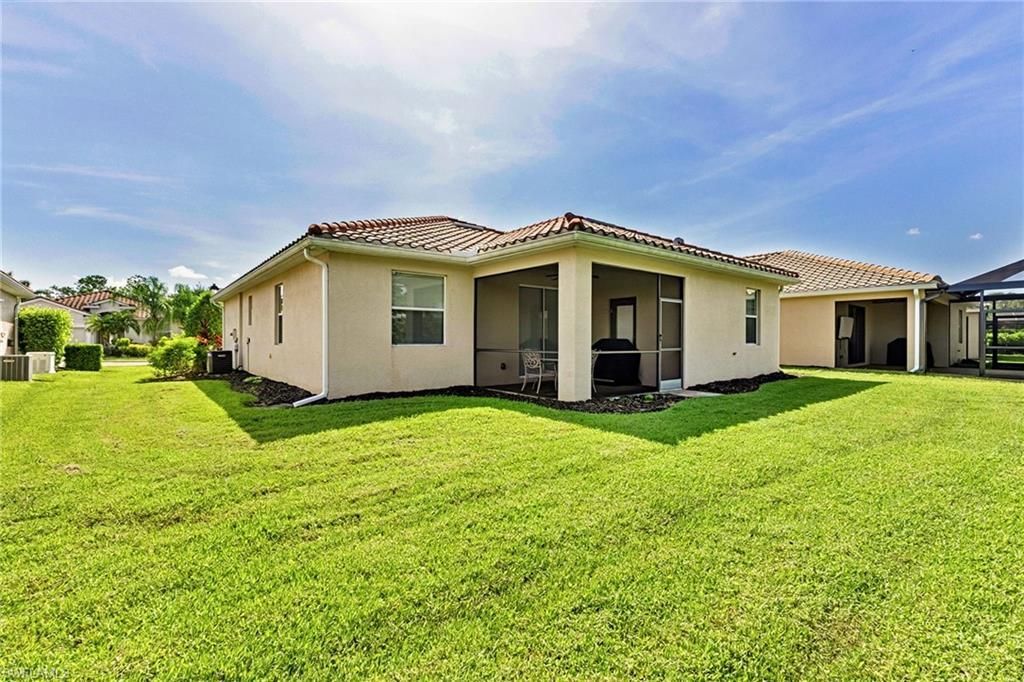 3500 Dandolo Cir, Cape Coral, FL 33909 Photo