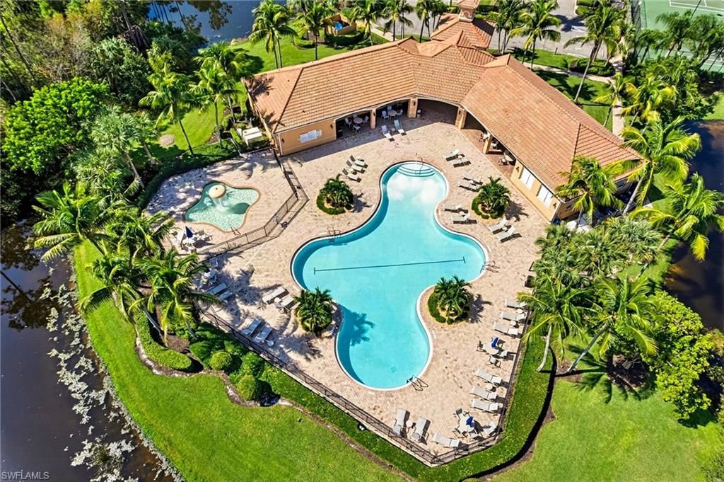 3500 Dandolo Cir, Cape Coral, FL 33909 Photo