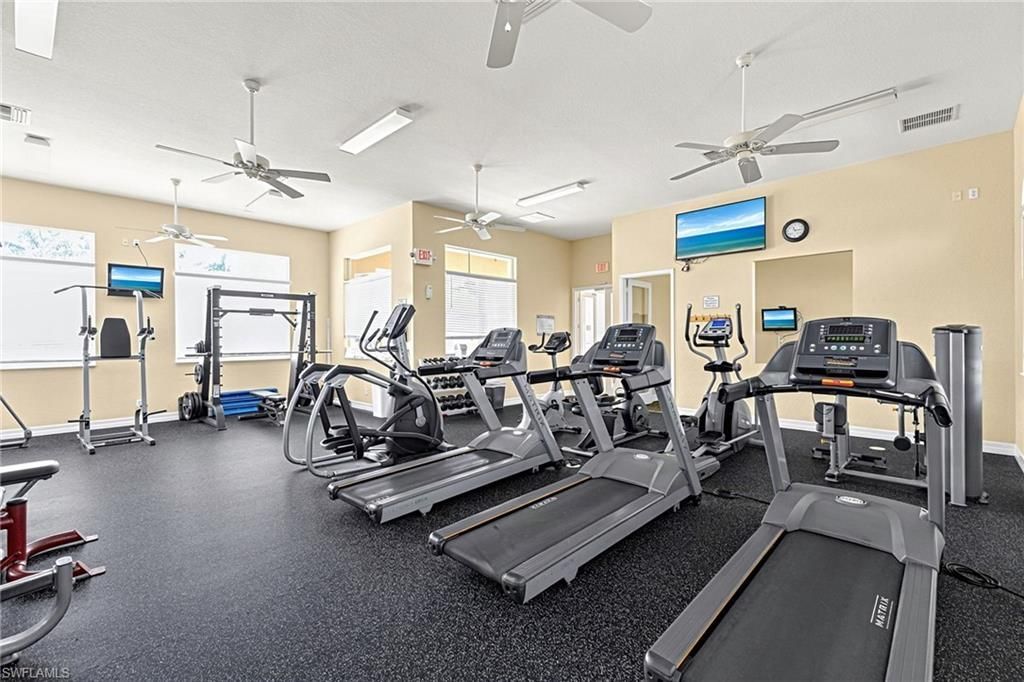 3500 Dandolo Cir, Cape Coral, FL 33909 Photo