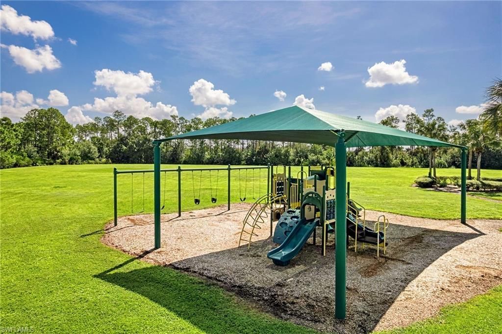 3500 Dandolo Cir, Cape Coral, FL 33909 Photo