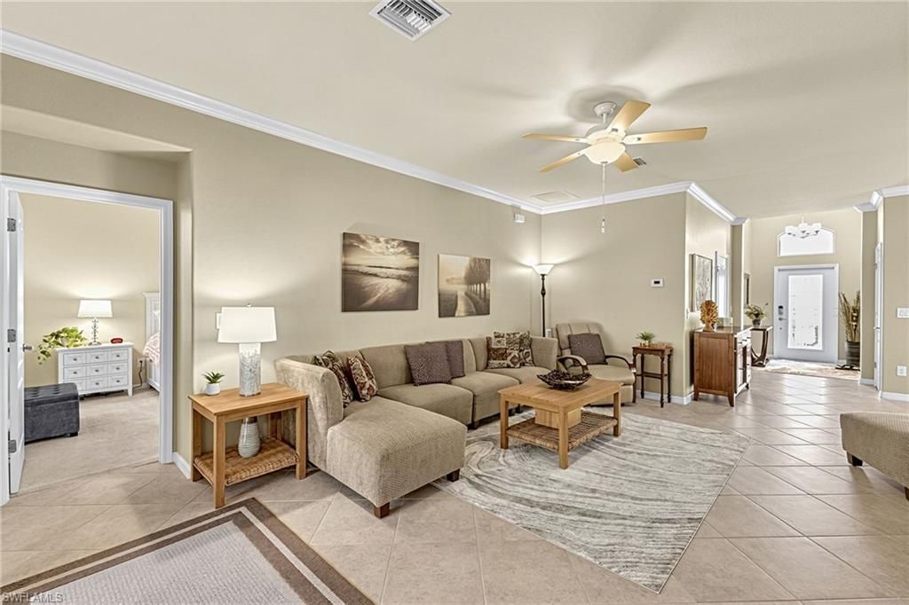 3500 Dandolo Cir, Cape Coral, FL 33909 Photo