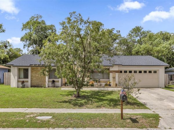 990 WAVERLY DRIVE , LONGWOOD, FL 32750