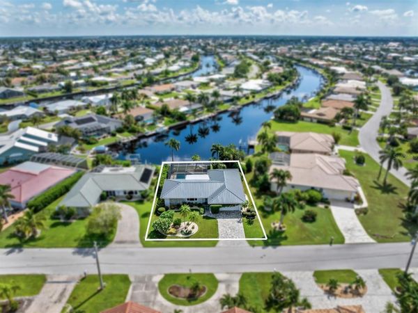 350 VIA ESPLANADE , PUNTA GORDA, FL 33950