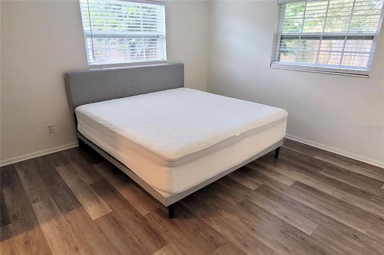 2975 Louise Street, Sarasota, FL 34237 Photo