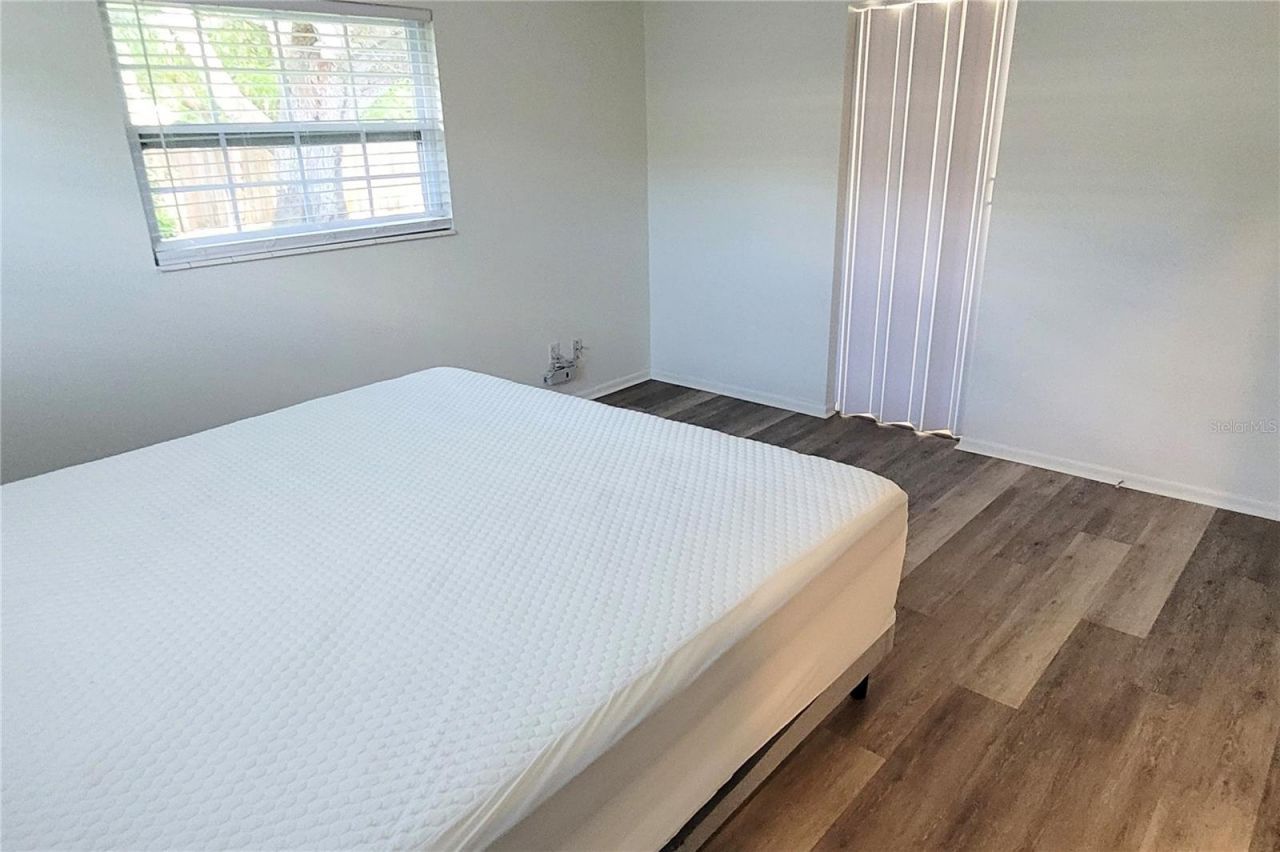 2975 Louise Street, Sarasota, FL 34237 Photo