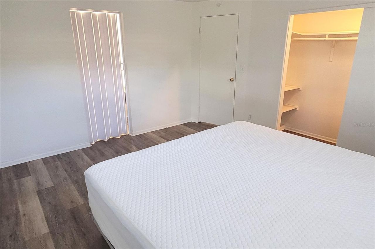 2975 Louise Street, Sarasota, FL 34237 Photo