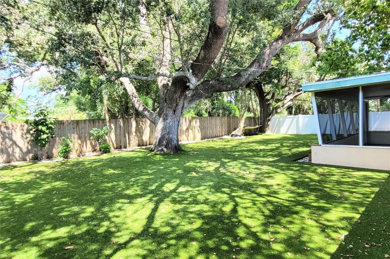 2975 Louise Street, Sarasota, FL 34237 Photo