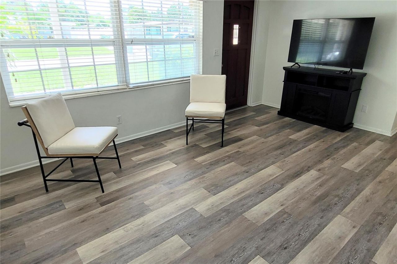 2975 Louise Street, Sarasota, FL 34237 Photo