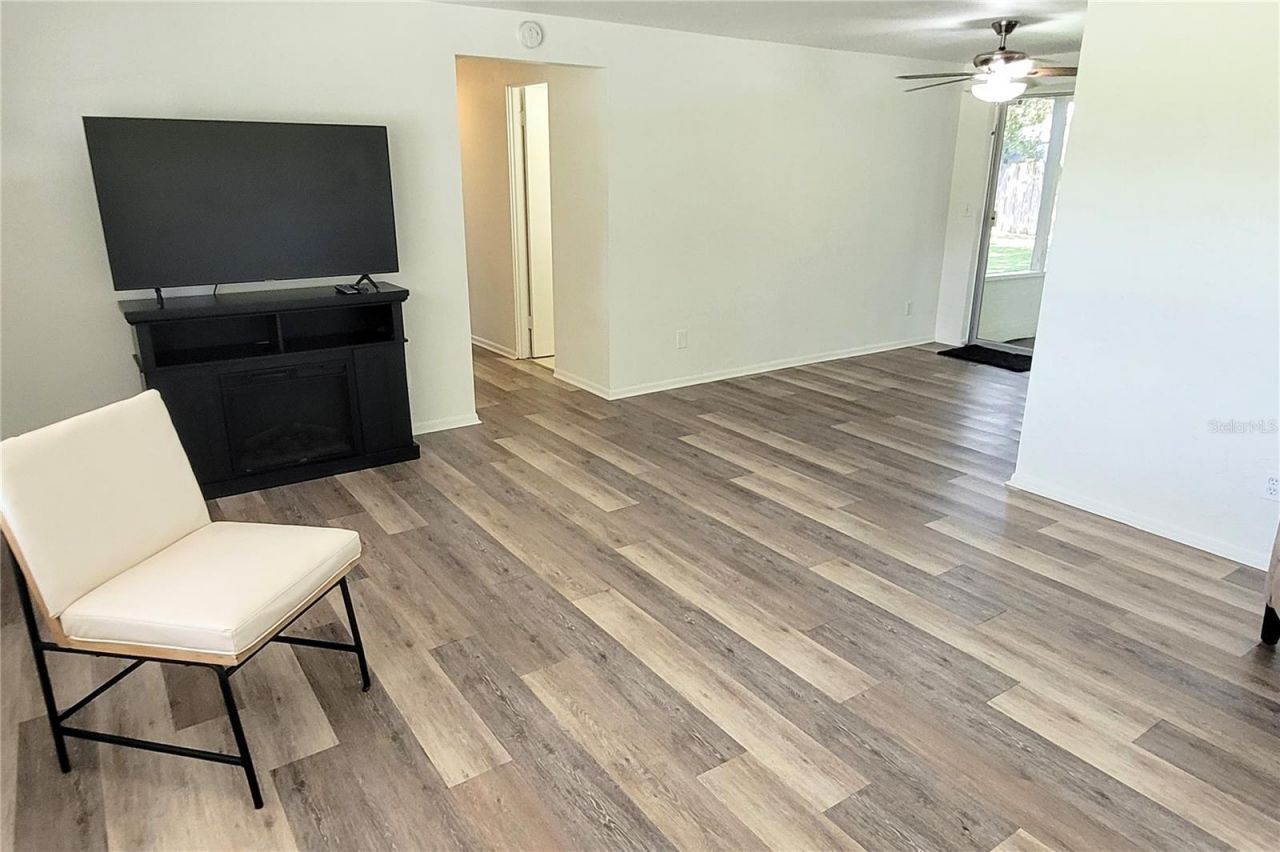 2975 Louise Street, Sarasota, FL 34237 Photo