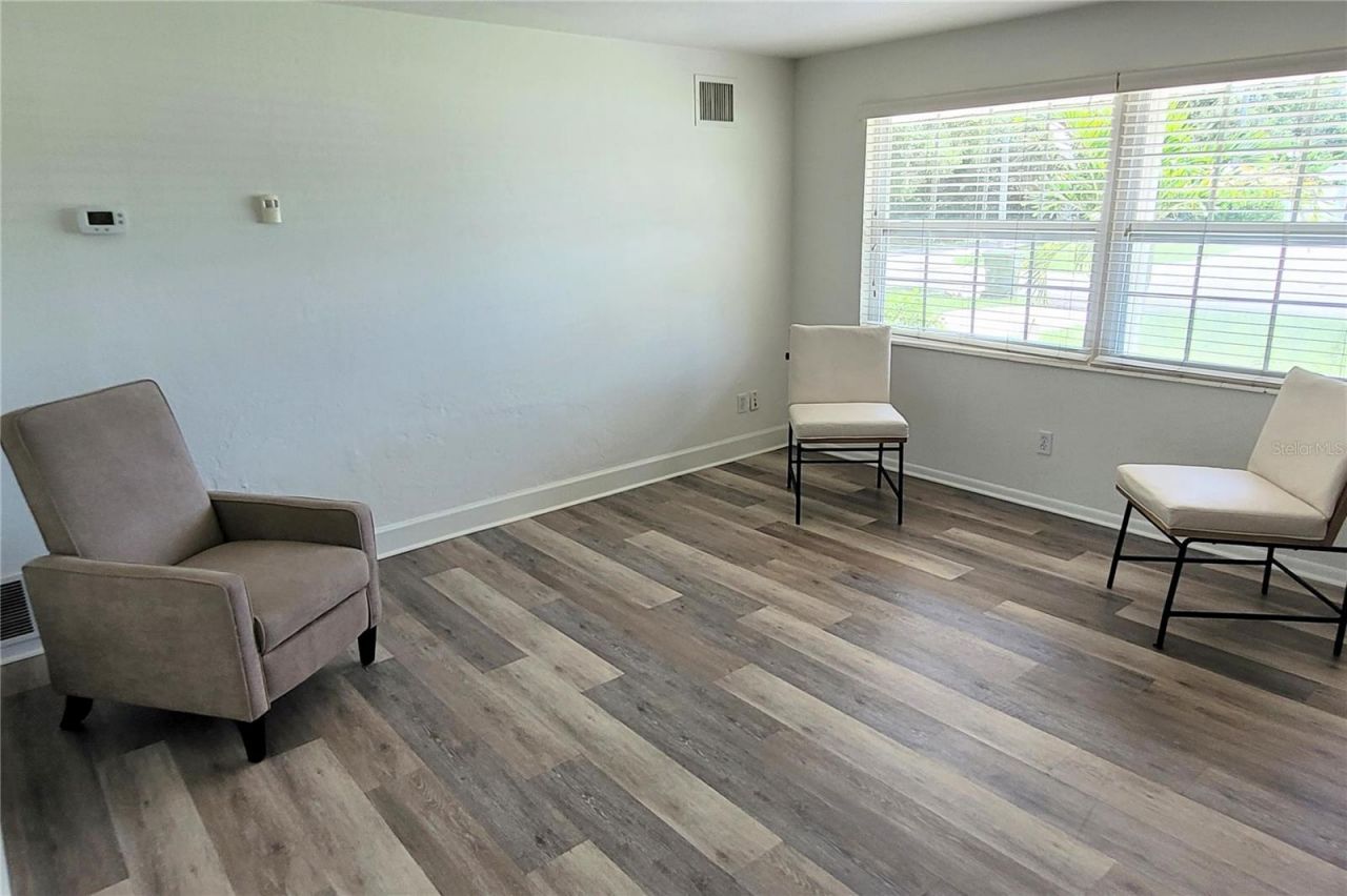 2975 Louise Street, Sarasota, FL 34237 Photo