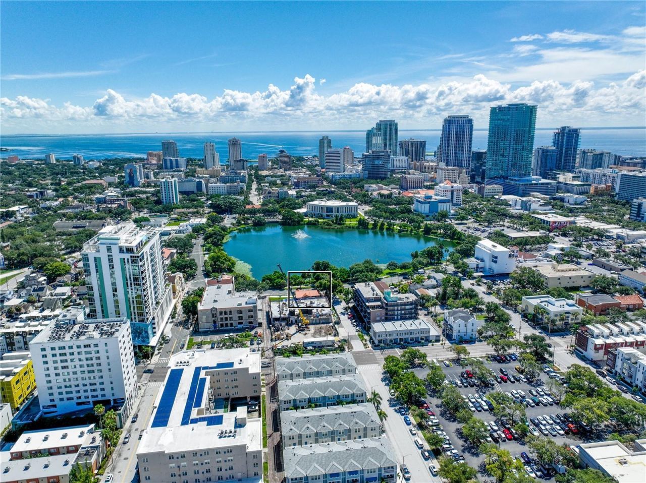 250 Mirror Lake Drive N, Saint Petersburg, FL 33701 Photo