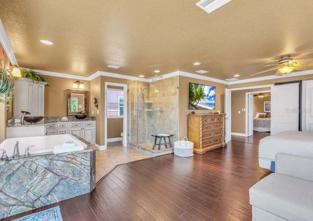 5417 Essex Avenue S, Gulfport, FL 33707 Photo