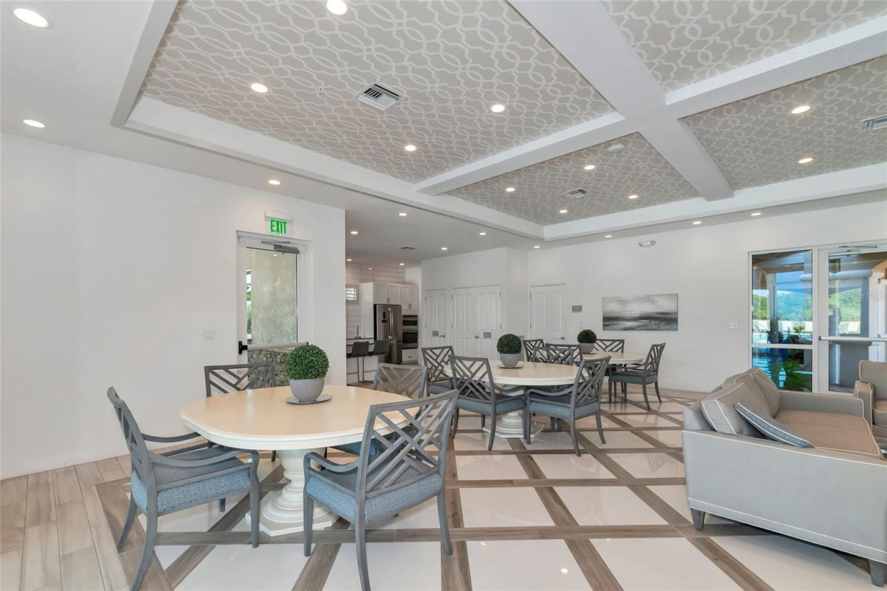 10530 Boardwalk Loop, Unit 202, Bradenton, FL 34202 Photo