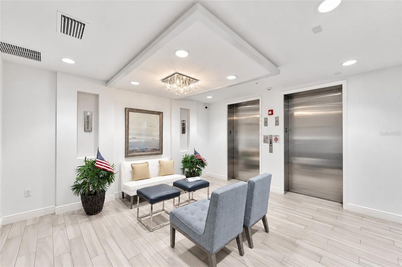 10530 Boardwalk Loop, Unit 202, Bradenton, FL 34202 Photo
