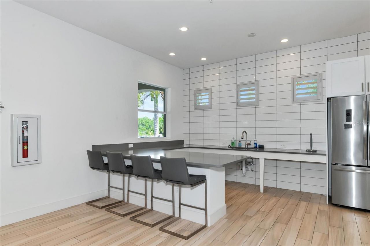 10530 Boardwalk Loop, Unit 202, Bradenton, FL 34202 Photo