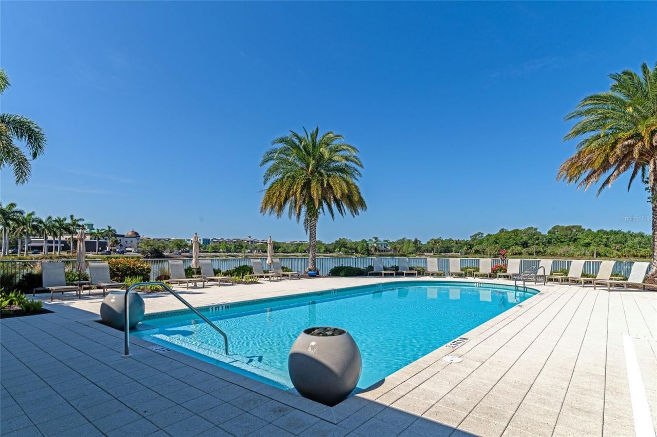 10530 Boardwalk Loop, Unit 202, Bradenton, FL 34202 Photo