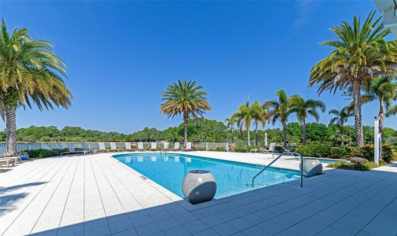 10530 Boardwalk Loop, Unit 202, Bradenton, FL 34202 Photo