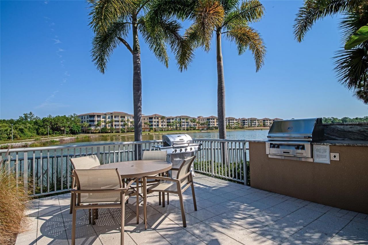 10530 Boardwalk Loop, Unit 202, Bradenton, FL 34202 Photo