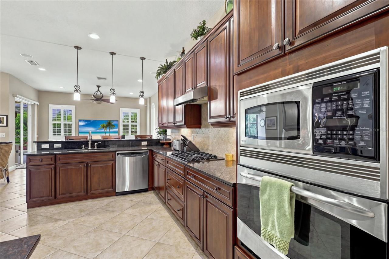 1645 Creek Nine Dr, North Port, FL 34291 Photo
