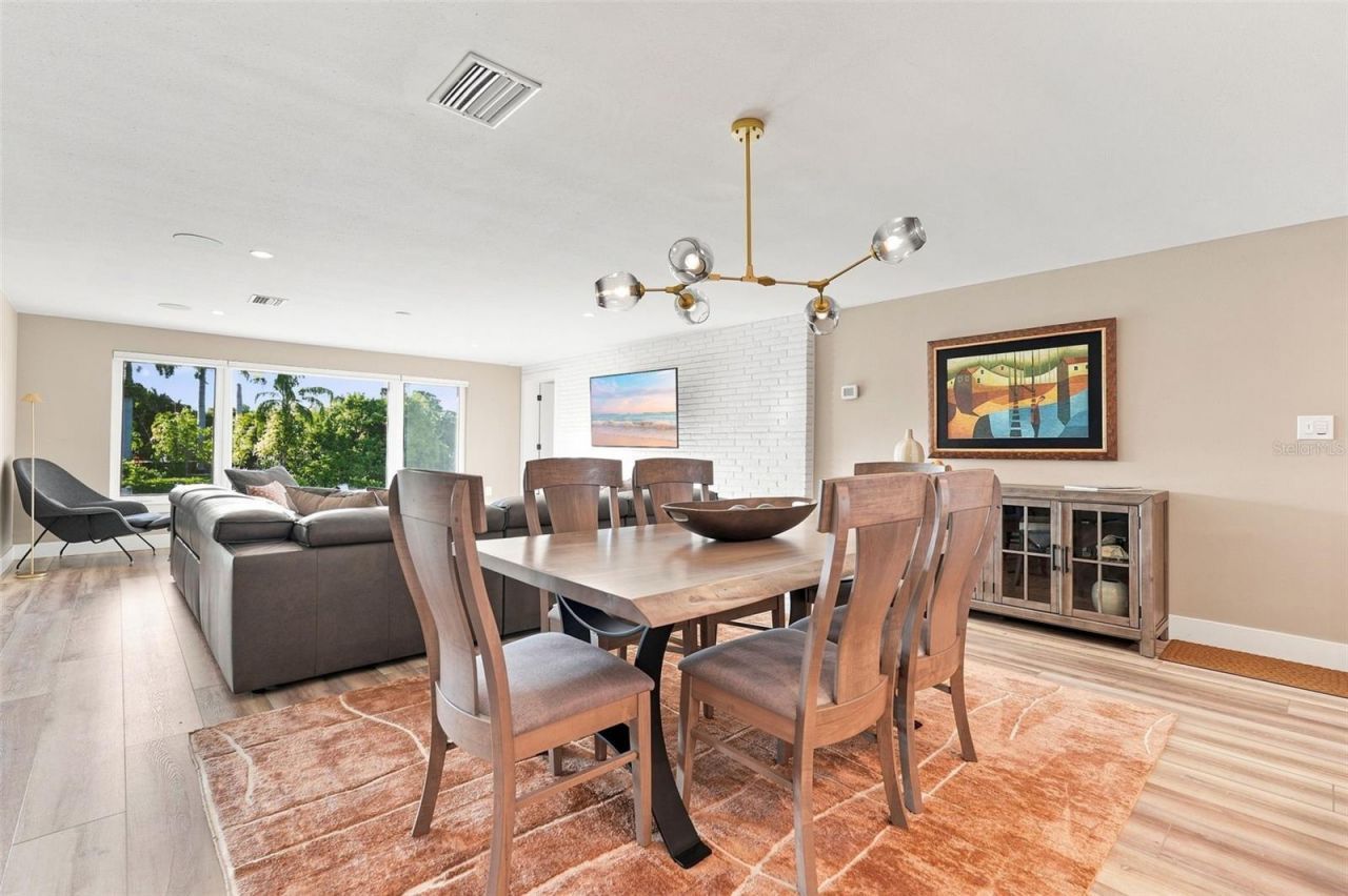 2303 Constitution Boulevard, Sarasota, FL 34231 Photo