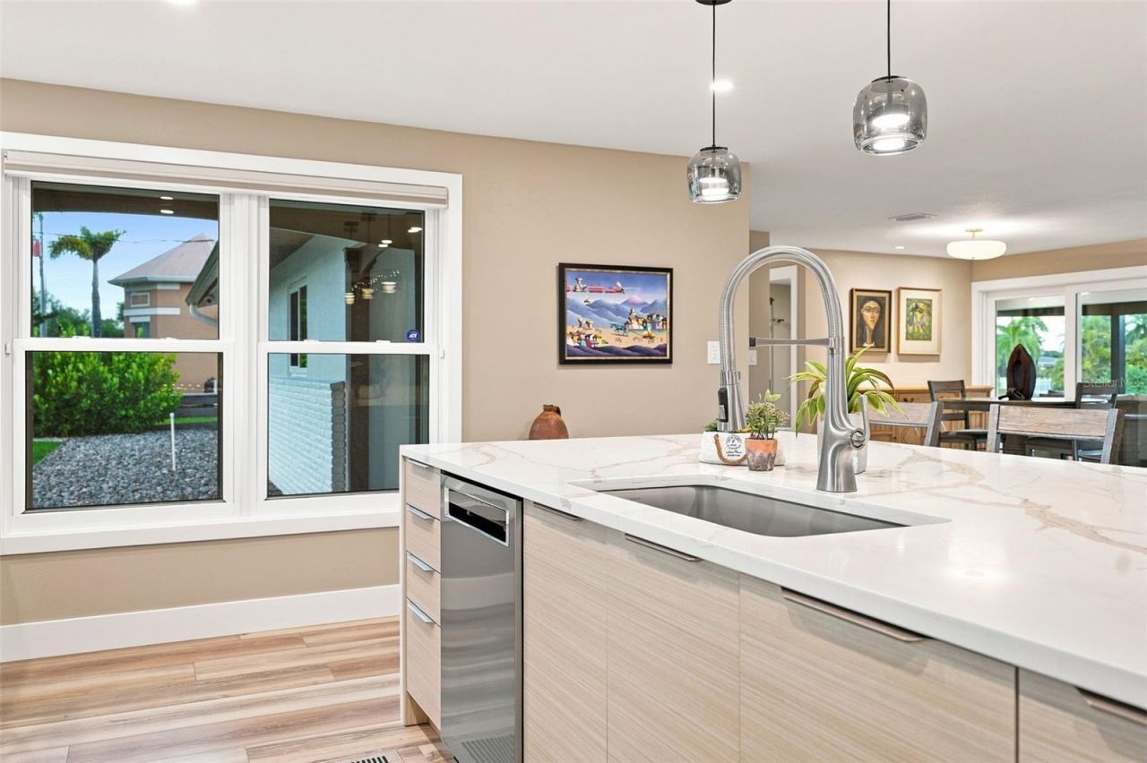 2303 Constitution Boulevard, Sarasota, FL 34231 Photo