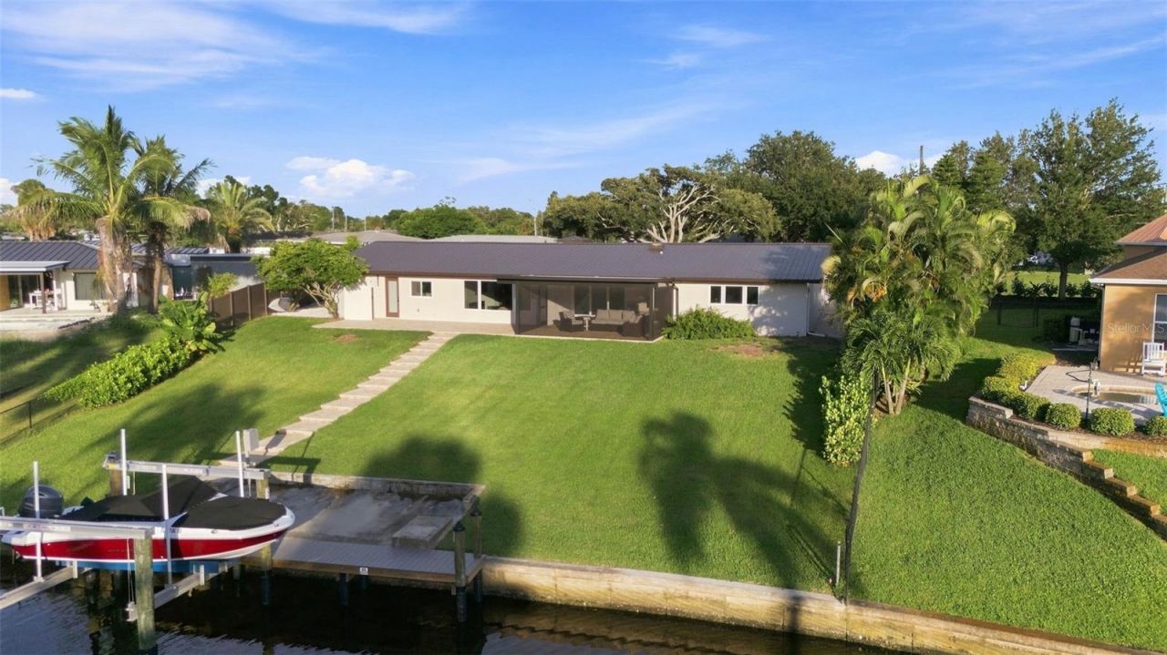 2303 Constitution Boulevard, Sarasota, FL 34231 Photo