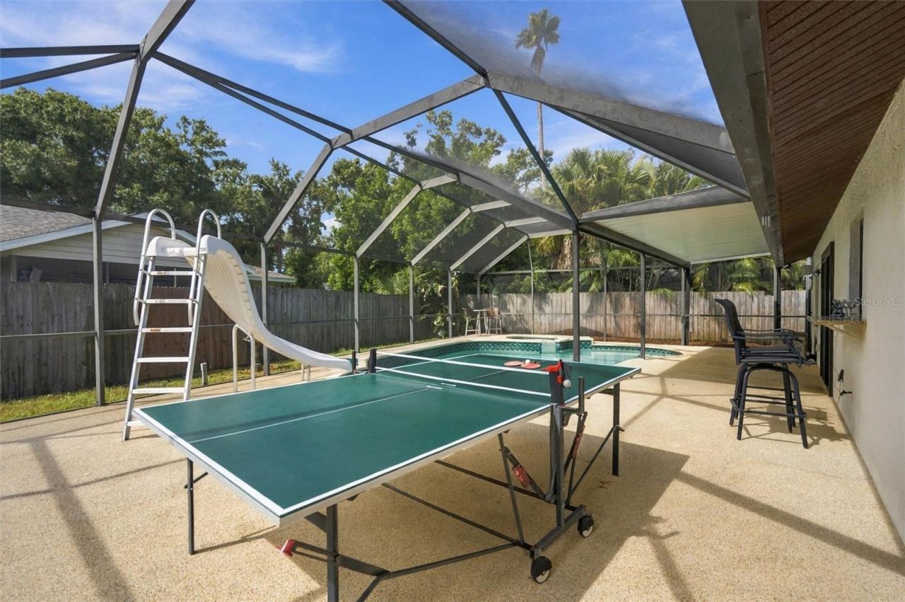 2328 Spring Oaks Circle, Sarasota, FL 34234 Photo