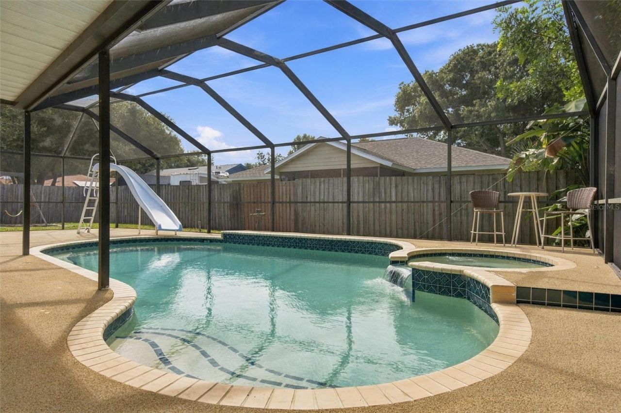 2328 Spring Oaks Circle, Sarasota, FL 34234 Photo
