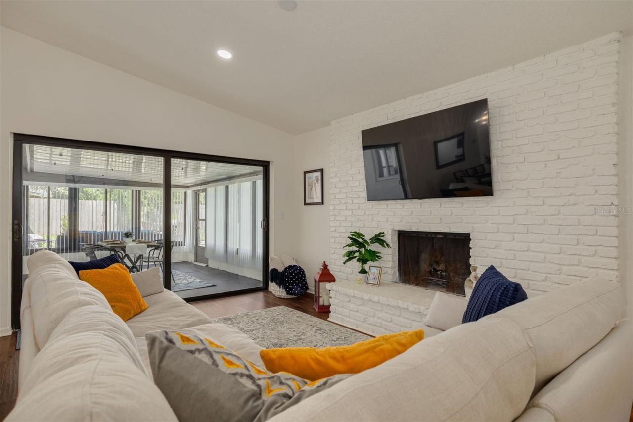 3160 Chamblee Lane , Clearwater, FL 33759 Photo