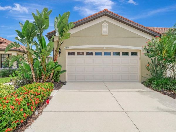 1359 MASENO DRIVE , VENICE, FL 34292