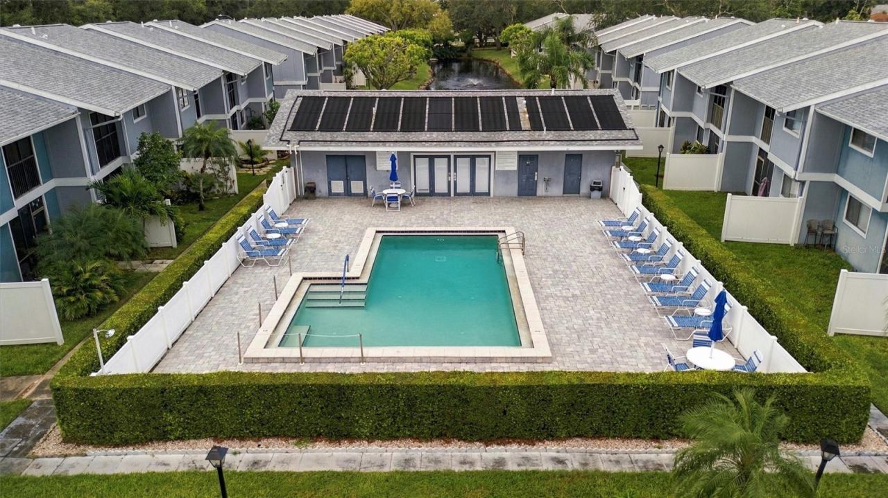 6033 34th Street W, Unit 20, Bradenton, FL 34210 Photo