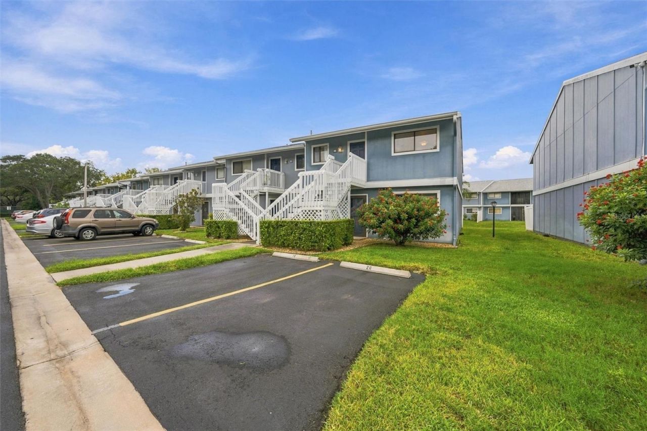 6033 34th Street W, Unit 20, Bradenton, FL 34210 Photo