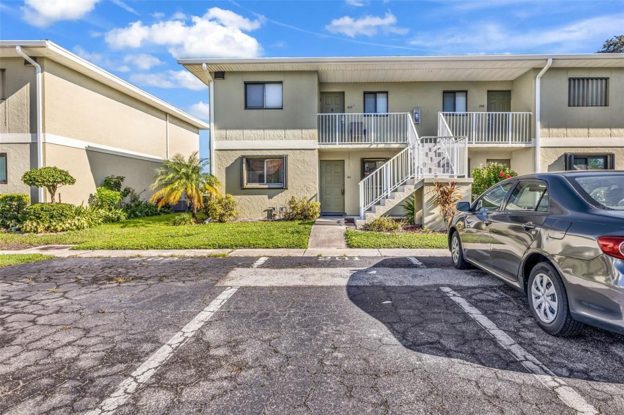 25225 Rampart Boulevard, Unit 201, Punta Gorda, FL 33983 Main Photo