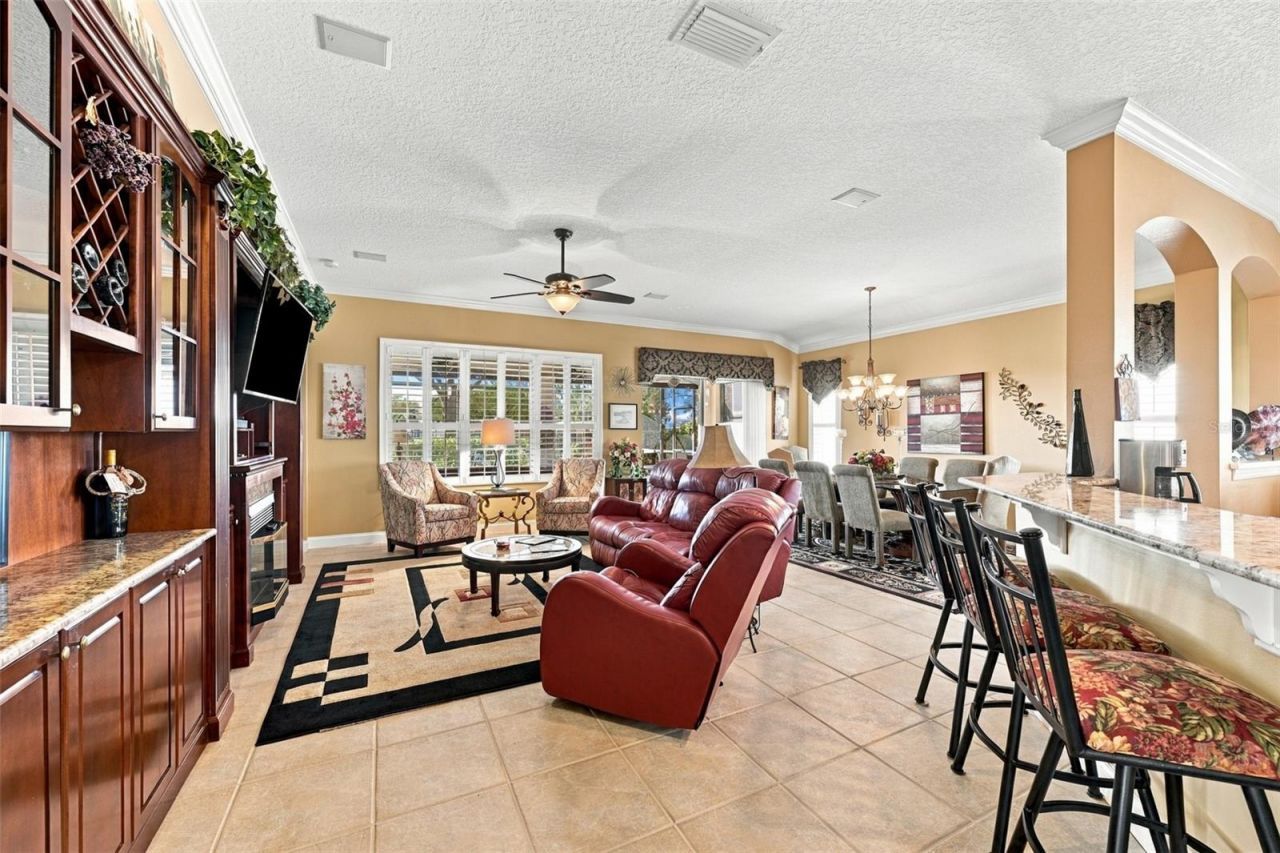 1106 Emerald Dunes Drive , Sun City Center, FL 33573 Photo
