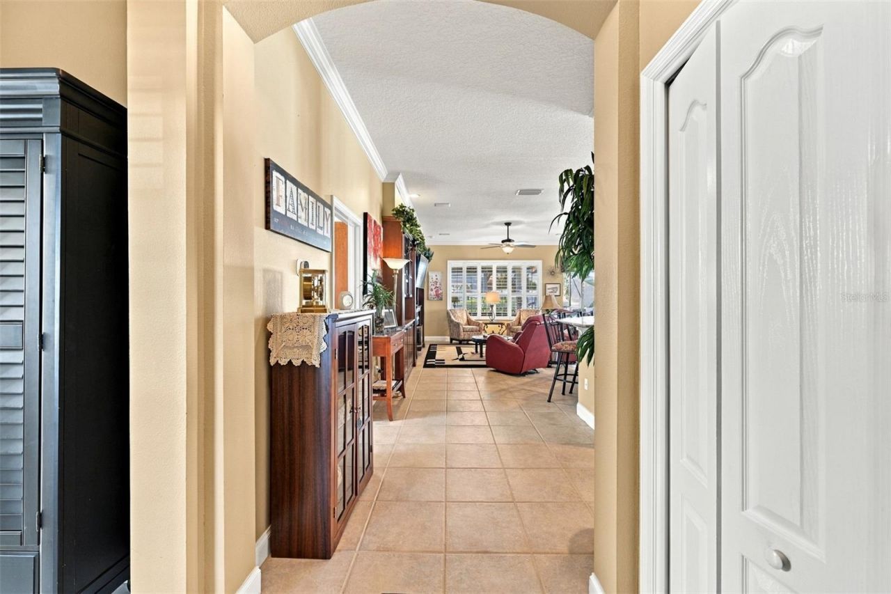 1106 Emerald Dunes Drive , Sun City Center, FL 33573 Photo
