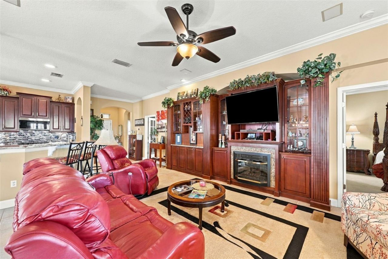 1106 Emerald Dunes Drive , Sun City Center, FL 33573 Photo