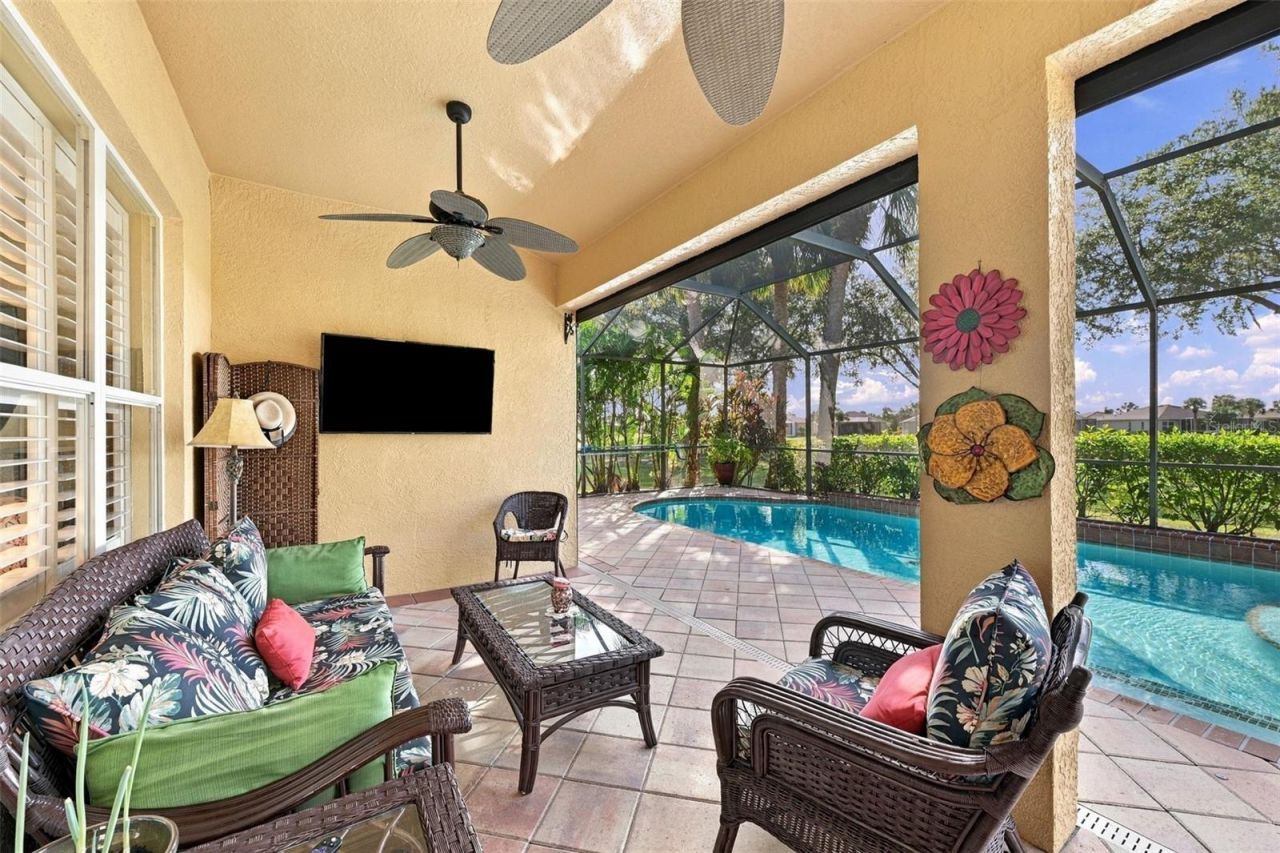 1106 Emerald Dunes Drive , Sun City Center, FL 33573 Photo