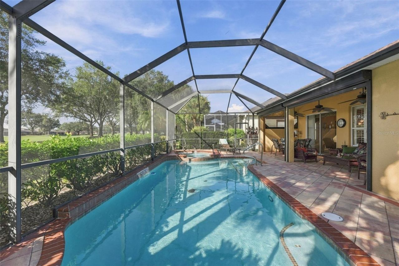 1106 Emerald Dunes Drive , Sun City Center, FL 33573 Photo