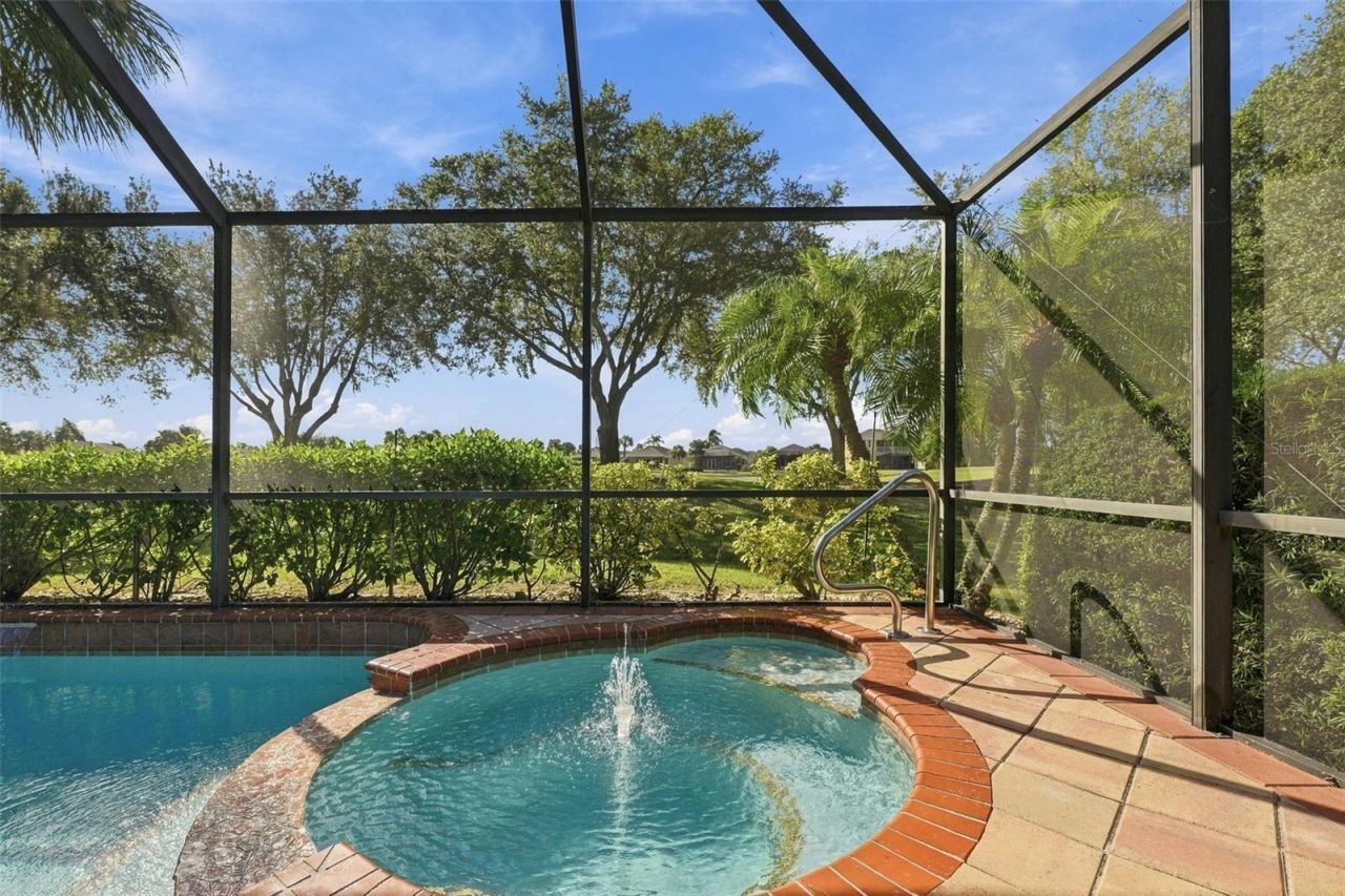 1106 Emerald Dunes Drive , Sun City Center, FL 33573 Photo